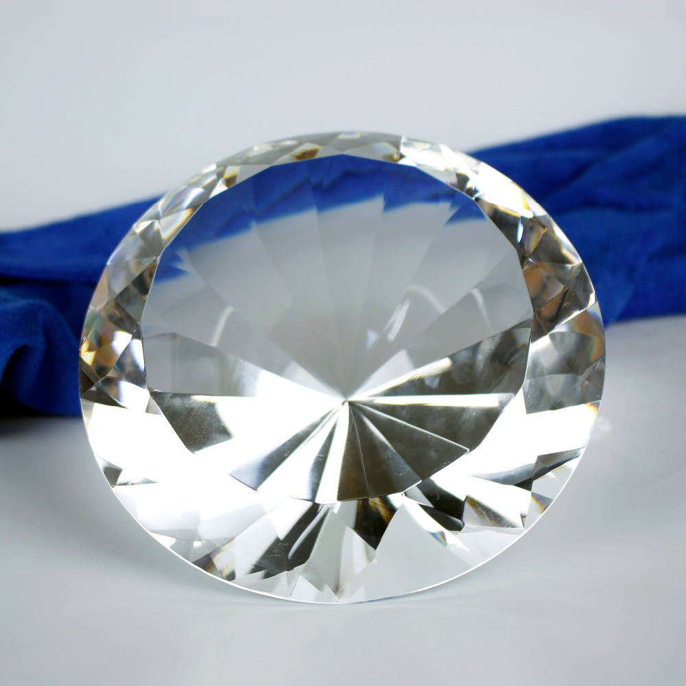 Paper Weight Crystal - 150 ミリメートル透明光学結晶ダイヤモンドガラス文鎮としてカウンターの装飾