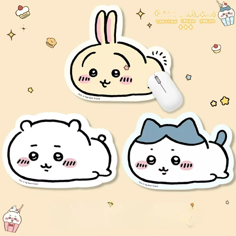 Chiikawa 漫画 Jiyi Usagi Hachiwa - Leather Desk Pad のレビューと価格