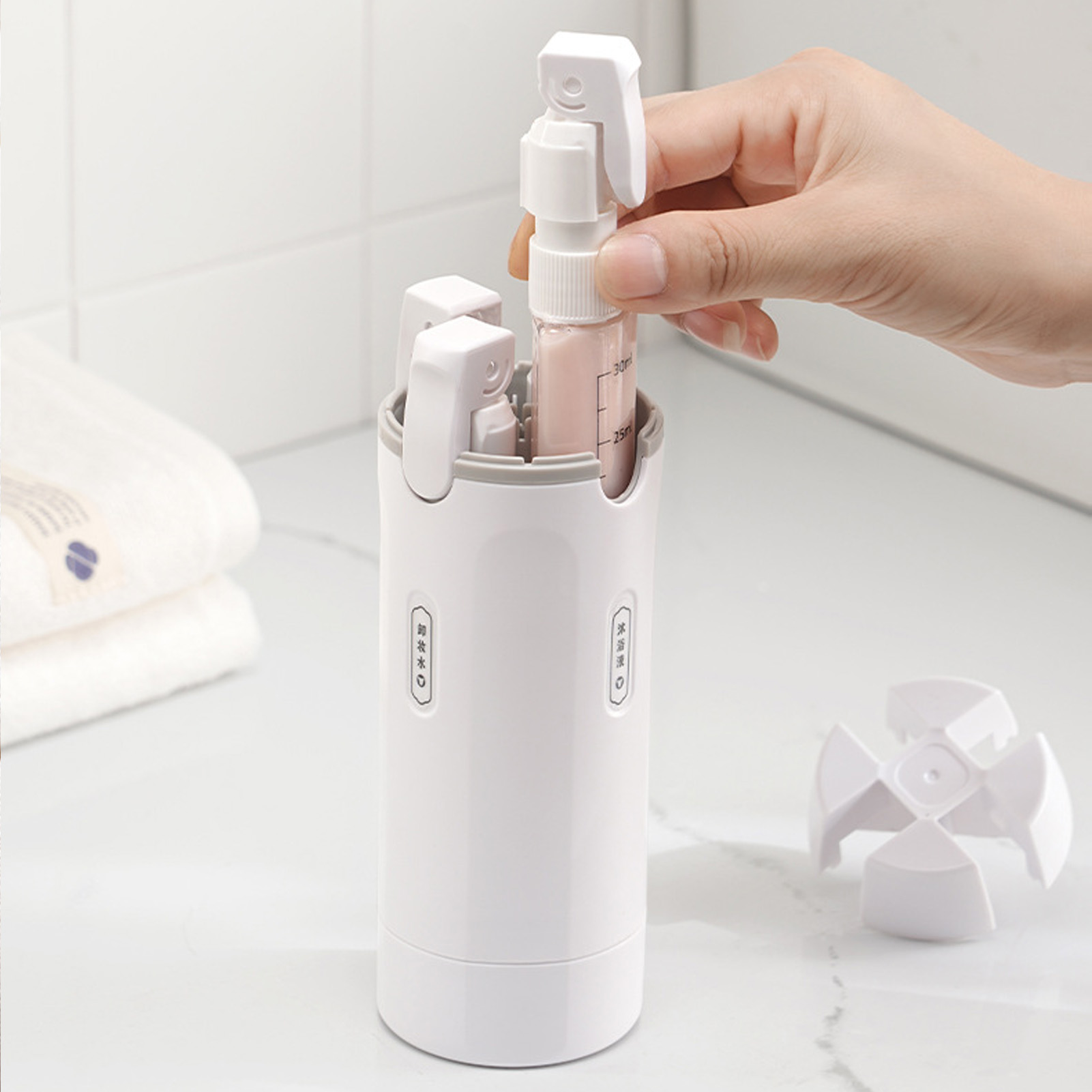 4-in-1トラベル液体ディスペンサー分割ボトルシステム シ - Gel Refill Pack のレビューと価格