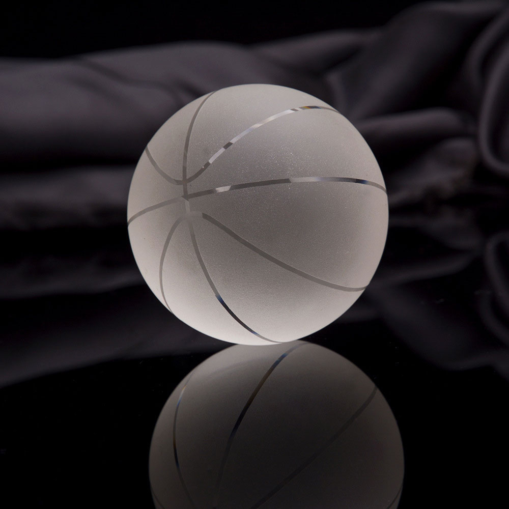 クリスタルボール 文鎮 ガラス サッカー バスケットボール  - Paper Weight Crystal のレビューと価格