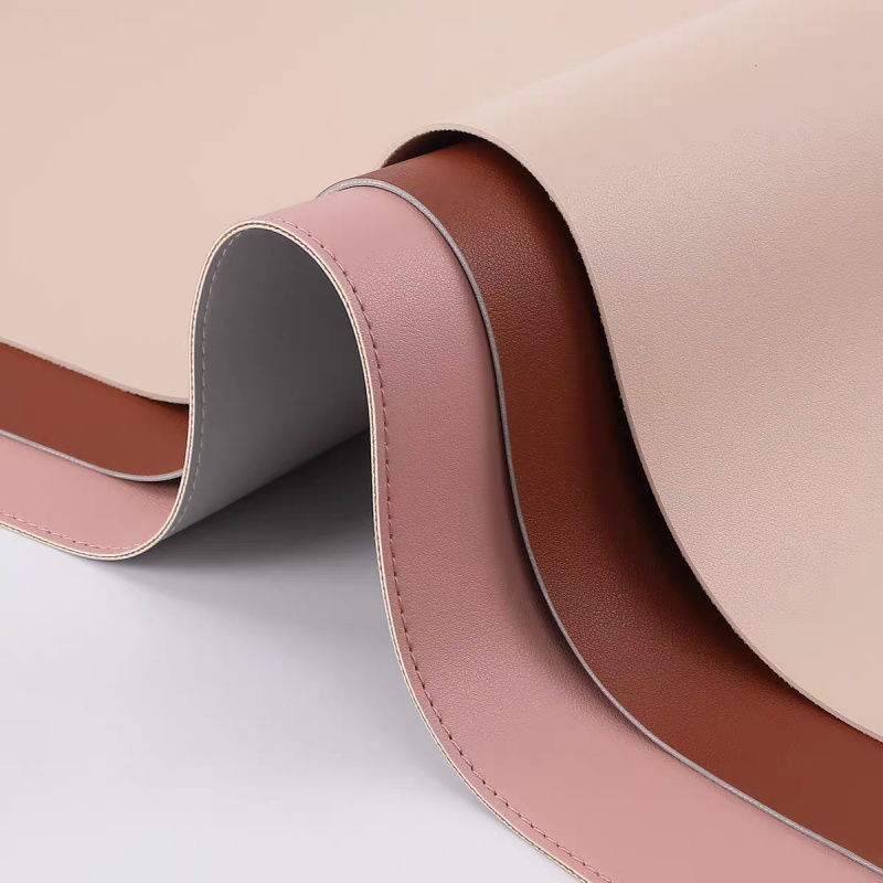 柔らかく折りたたみ可能なテーブルマット – 防水、傷つきにく - Leather Desk Pad のレビューと価格